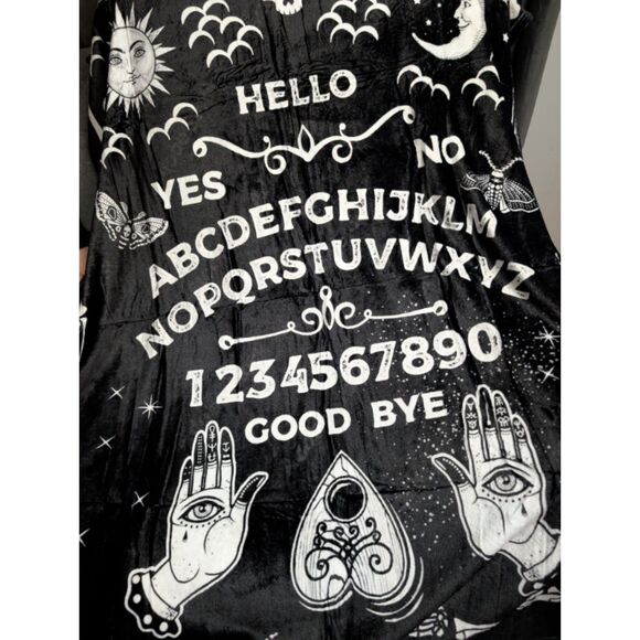 Ouija Board 50L x 40W Fleece Throw Blanket Moon Skull Gothic Decor, NEW - Picture 2 of 7
